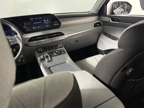 Certified 2022 Hyundai Palisade SE w/ Cargo Package FWD image 17