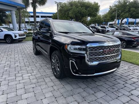 Used 2023 GMC Acadia Denali w/ Black Diamond Edition FWD image 17