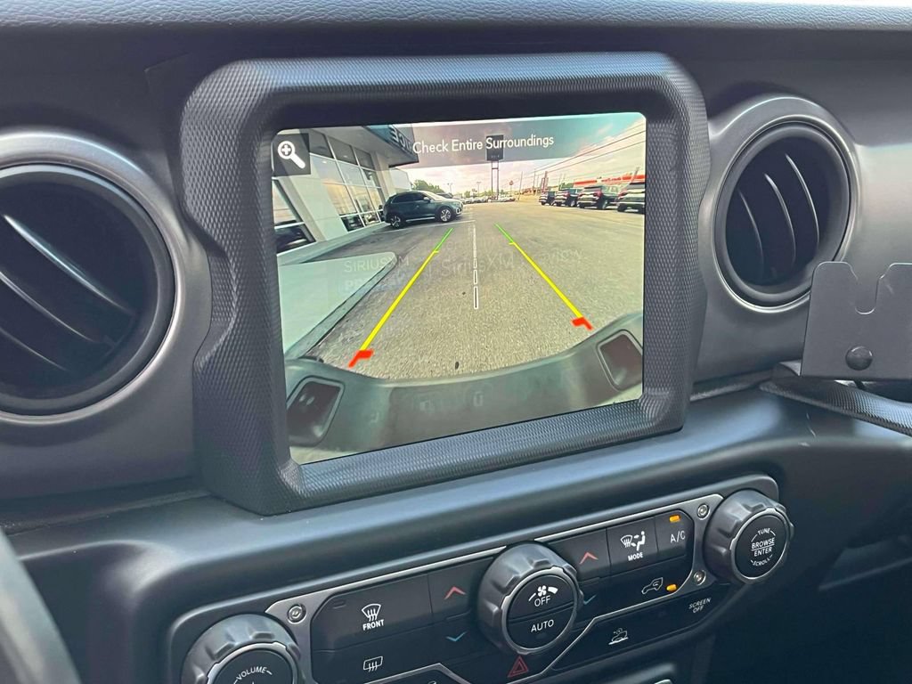 Used 2022 Jeep Gladiator Sport AWD/4WD image 31