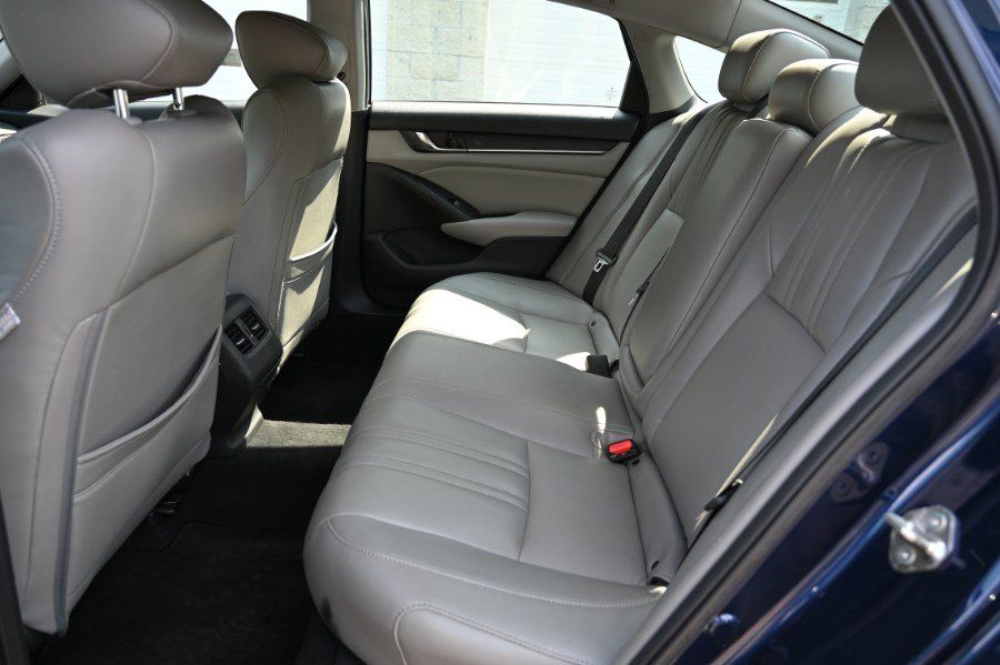 Used 2019 Honda Accord EX image 17