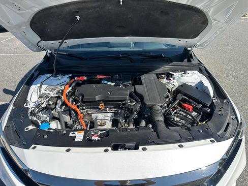 Used 2022 Honda Accord Sport image 29