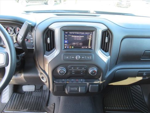 New 2026 Chevrolet Silverado 1500 Custom AWD/4WD image 19