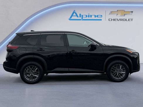 Used 2024 Nissan Rogue S AWD/4WD image 6