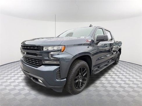 Used 2022 Chevrolet Silverado 1500 RST image 1