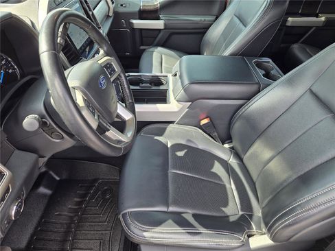 Used 2022 Ford F250 Lariat w/ Lariat Ultimate Package AWD/4WD image 12
