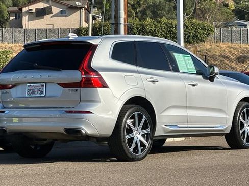 Used 2020 Volvo XC60 T5 Inscription image 5