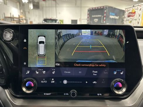 Used 2025 Lexus TX 350 AWD w/ Technology Package image 28