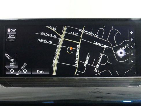 Used 2016 Lexus LX 570 4WD image 47