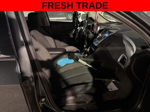 Used 2017 Chevrolet Equinox LT w/ Convenience Package image 7