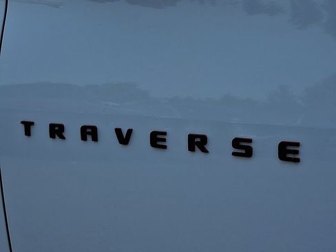 Used 2023 Chevrolet Traverse Premier w/ Redline Edition AWD/4WD image 36