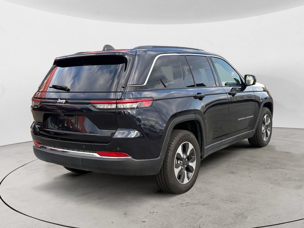 Used 2024 Jeep Grand Cherokee Limited 4xe AWD/4WD image 3