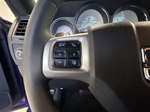 Used 2013 Dodge Challenger R/T RWD image 82