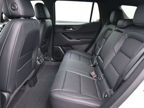 New 2026 Chevrolet Equinox LT w/ Convenience Package II FWD image 26