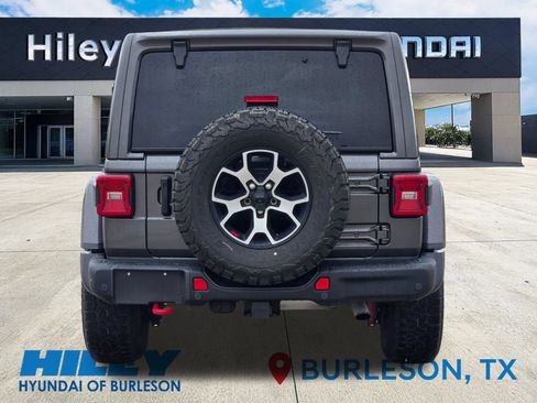 Used 2021 Jeep Wrangler Unlimited Rubicon AWD/4WD image 7