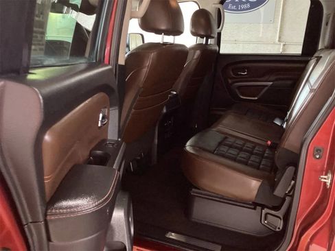 Used 2017 Nissan Titan 4x4 Crew Cab Platinum Reserve image 7