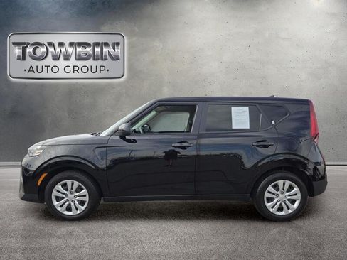 Certified 2021 Kia Soul LX FWD image 8