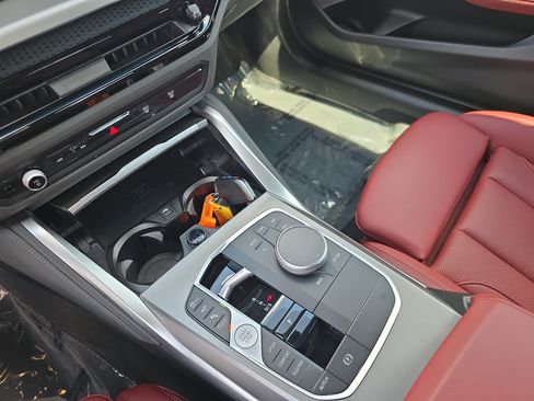 Used 2025 BMW M240i Coupe RWD image 21