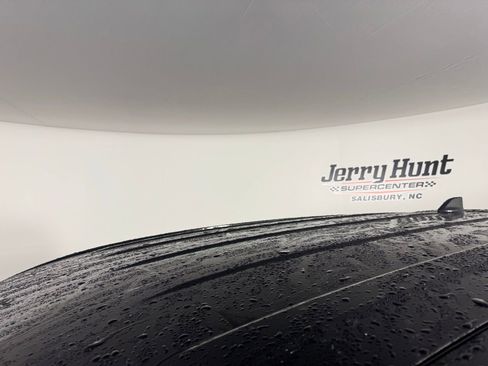 Used 2024 Nissan Titan SV w/ Accessory Utility Package image 12