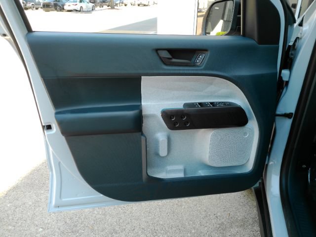 Used 2025 Ford Maverick XLT w/ XLT Luxury Package FWD image 14