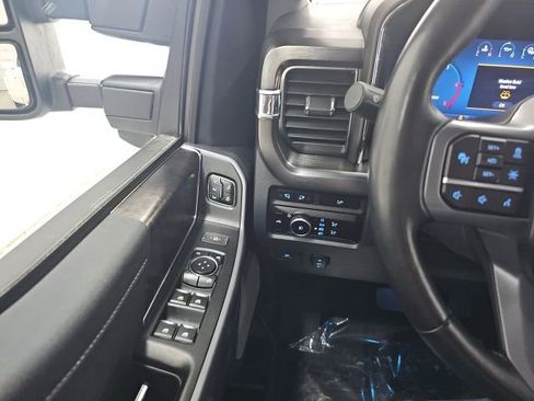 Used 2023 Ford F350 Lariat w/ Lariat Ultimate Package image 25