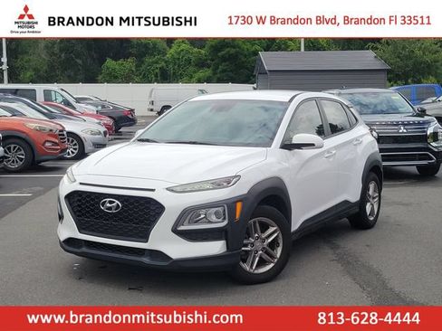 Used 2021 Hyundai Kona SE FWD image 1