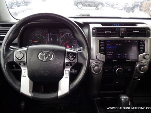 Used 2021 Toyota 4Runner SR5 image 10