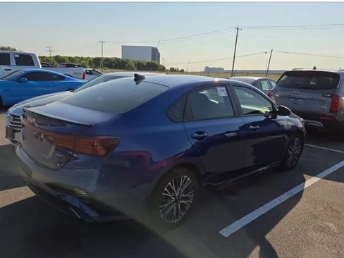 Used 2024 Kia Forte GT-Line w/ GT-Line Premium Package FWD image 5