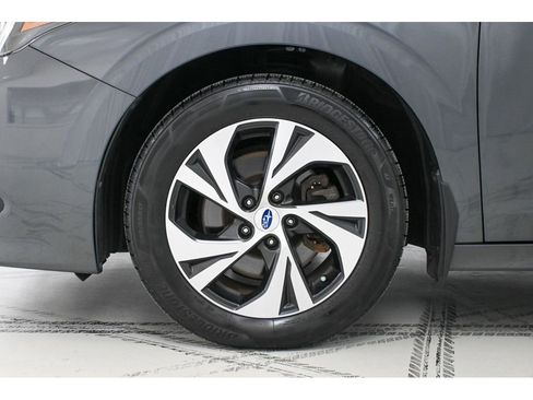 Used 2020 Subaru Legacy BASE w/ Alloy Wheel Package image 21