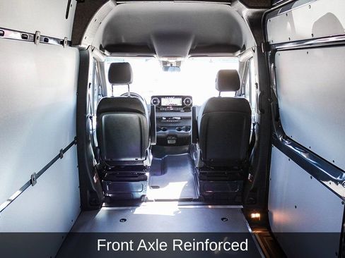 Used 2024 Mercedes-Benz Sprinter 144 Cargo image 25