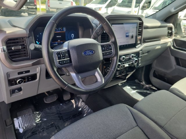 Used 2025 Ford F150 XLT w/ Equipment Group 301A Standard AWD/4WD image 17