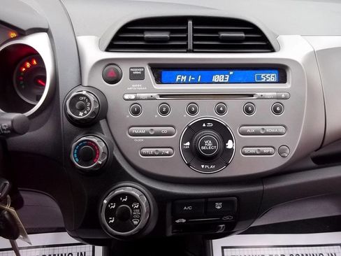Used 2010 Honda Fit Sport image 13