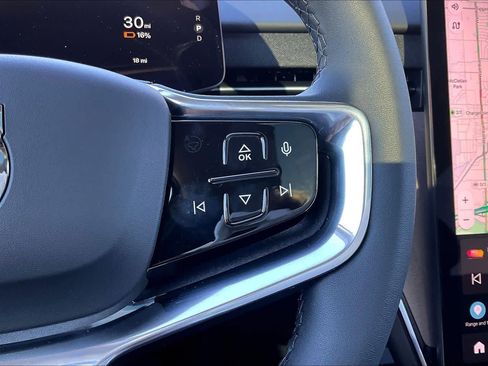 New 2025 Volvo EX90 Plus w/ Protection Package Premier image 18