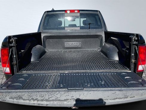 Used 2017 RAM 1500 Big Horn image 19