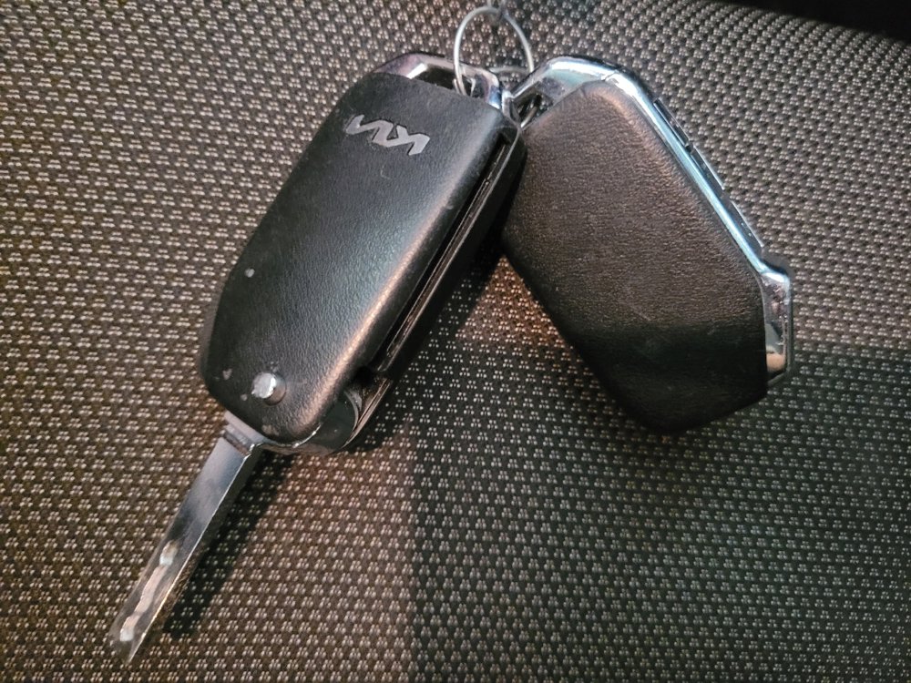 Used 2024 Kia Forte LXS w/ LXS Technology Package FWD image 32