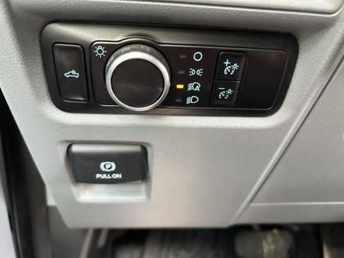Used 2023 Ford F150 Lightning Pro AWD/4WD image 18