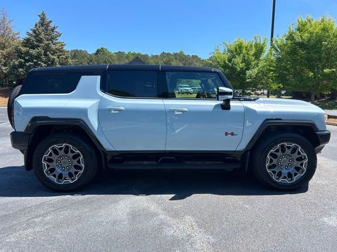 Used 2025 GMC Hummer EV 3X w/ LPO, Sport Package AWD/4WD image 26