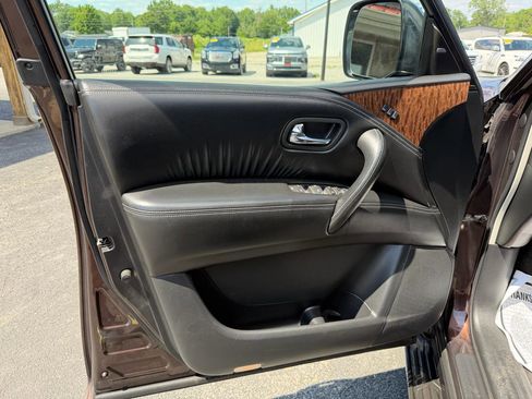 Used 2017 Nissan Armada Platinum AWD/4WD image 13