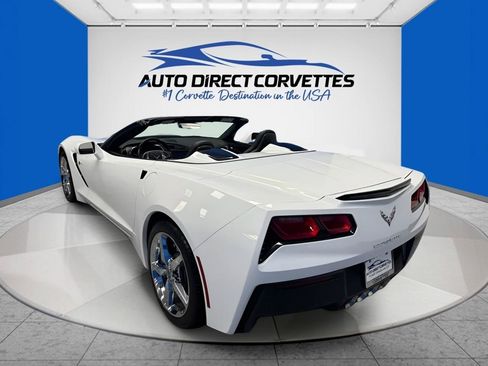 Used 2014 Chevrolet Corvette Stingray Convertible w/ 2LT Preferred Equipment Group RWD image 9