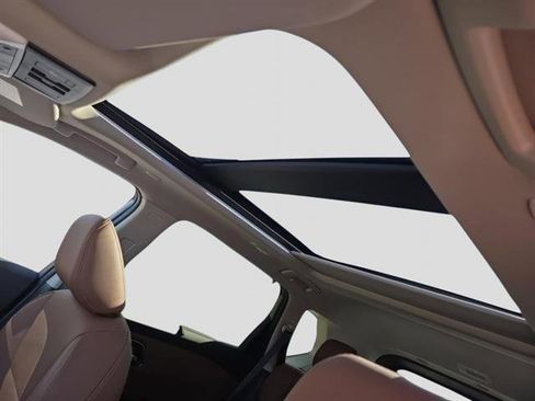 New 2026 Nissan Rogue Platinum image 9