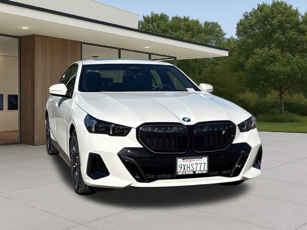 Used 2026 BMW i5 eDrive40 w/ M Sport Package RWD image 5