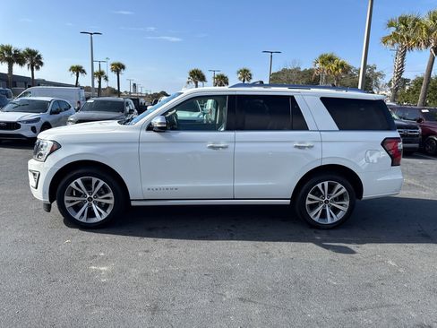 Certified 2020 Ford Expedition Platinum image 3
