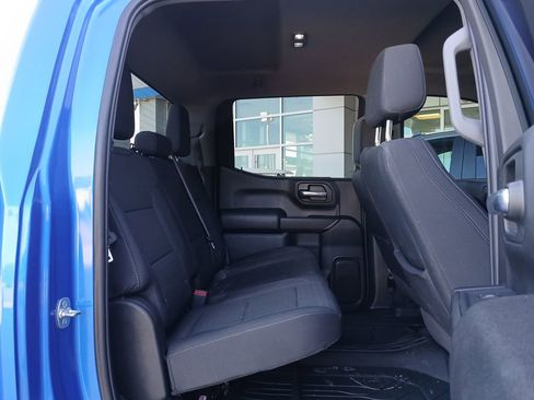 Used 2025 Chevrolet Silverado 1500 Custom image 28