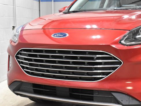 Used 2021 Ford Escape Titanium w/ Titanium Elite Package image 30