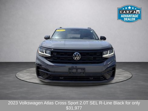 Used 2023 Volkswagen Atlas Cross Sport SEL R-Line AWD/4WD image 7