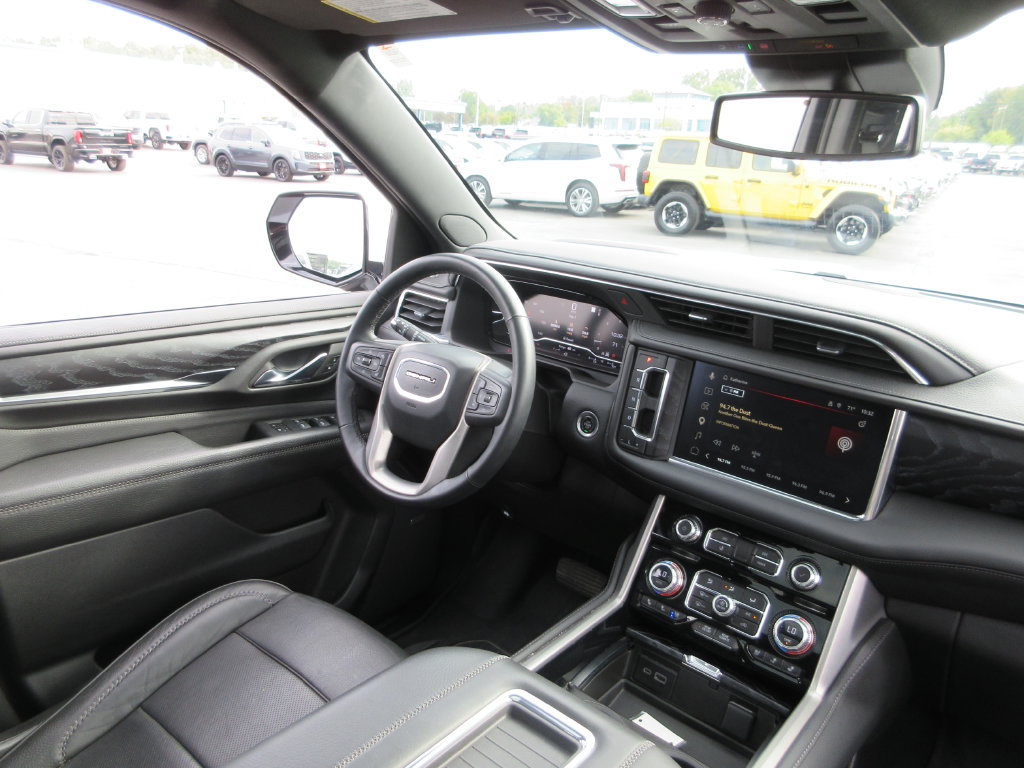 Certified 2023 GMC Yukon Denali AWD/4WD image 29