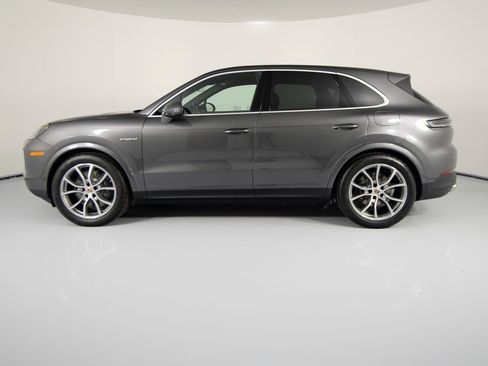 New 2026 Porsche Cayenne E-Hybrid image 7