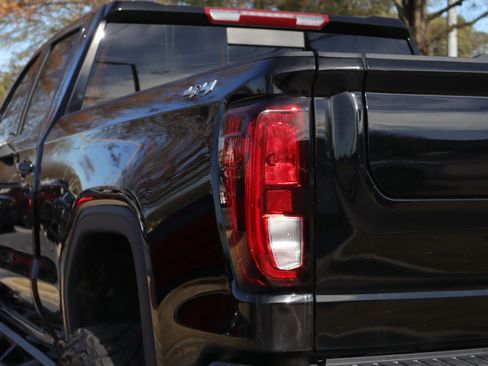 Used 2025 GMC Sierra 1500 Elevation w/ Elevation Premium Package image 37