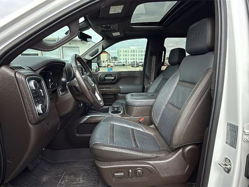 Used 2019 GMC Sierra 1500 Denali w/ Denali Ultimate Package image 5