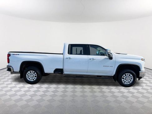 Used 2024 Chevrolet Silverado 3500 LTZ w/ LTZ Convenience Package AWD/4WD image 4