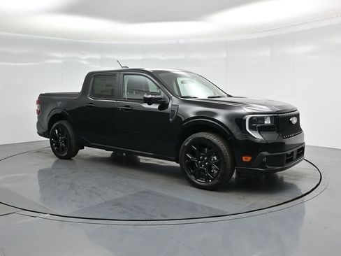 New 2025 Ford Maverick Lobo image 25